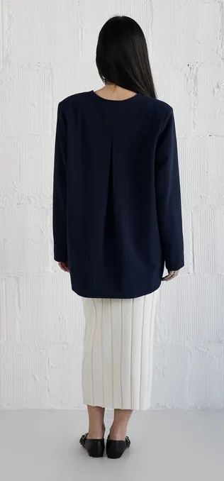 Ginni Blazer in Navy