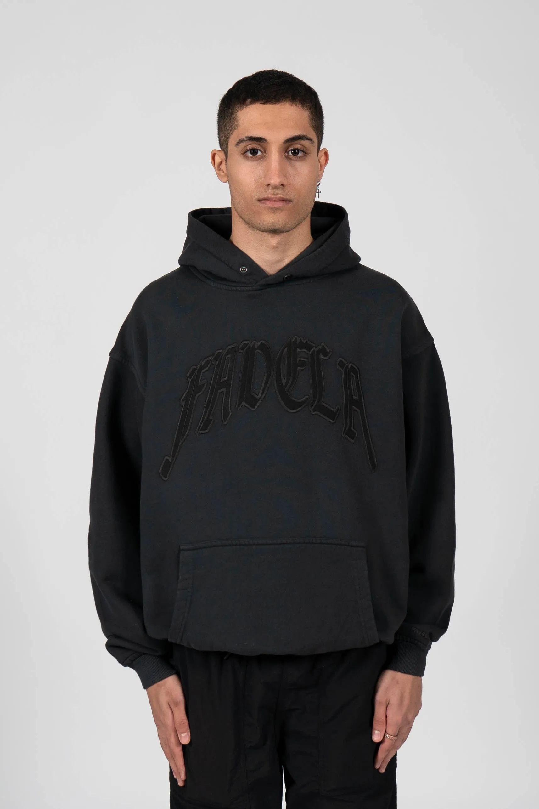 HIGH VINTAGE BLACK SNAP BUTTON HOODIE