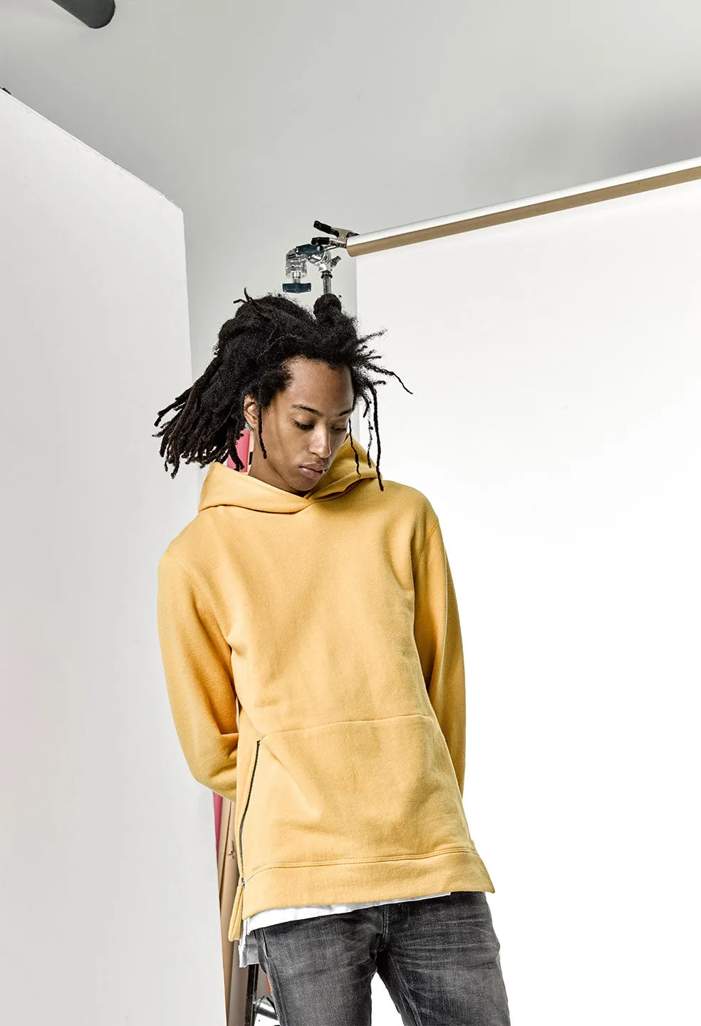 Hooded Villain / Mustard