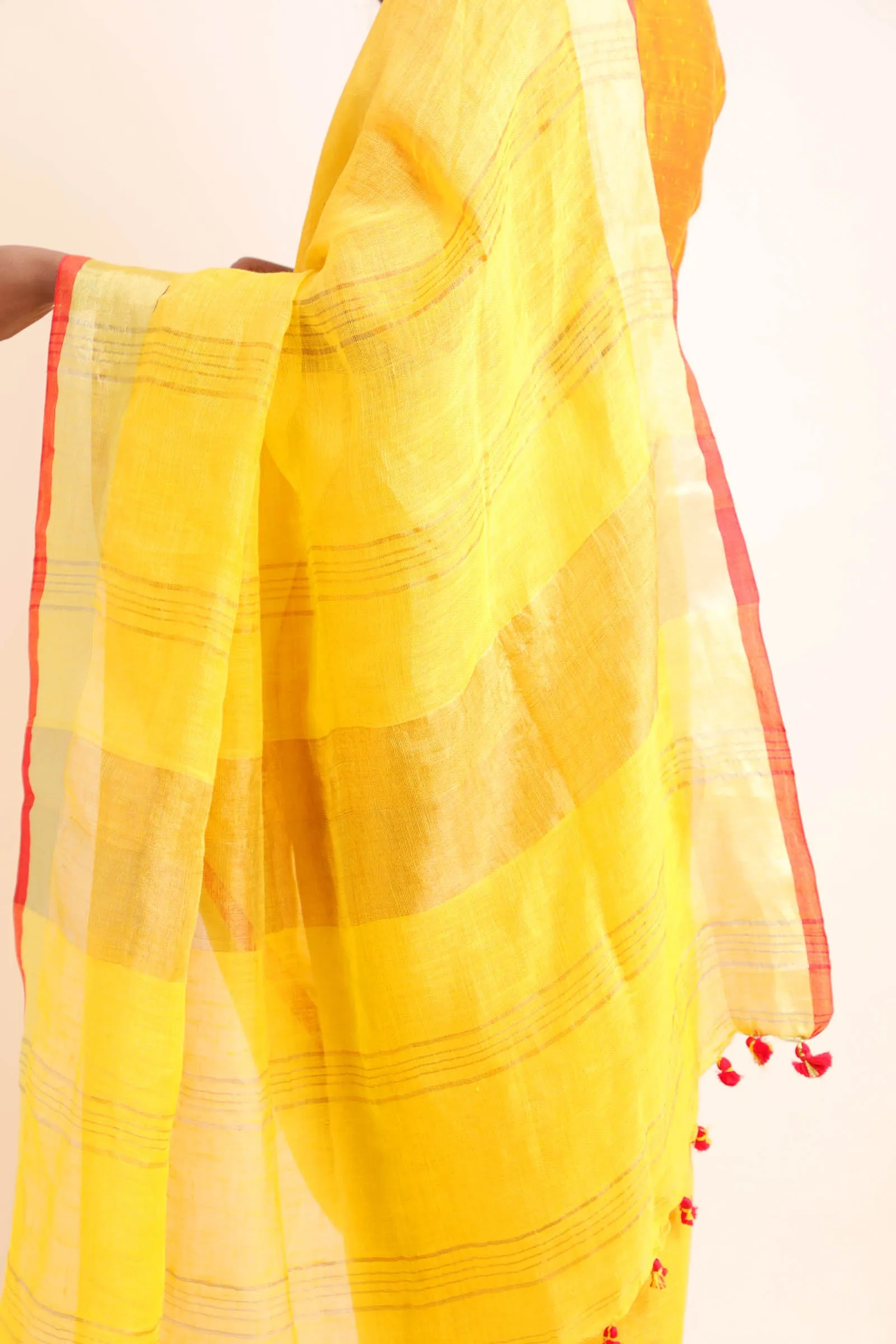 Mahotsav Linen Saree